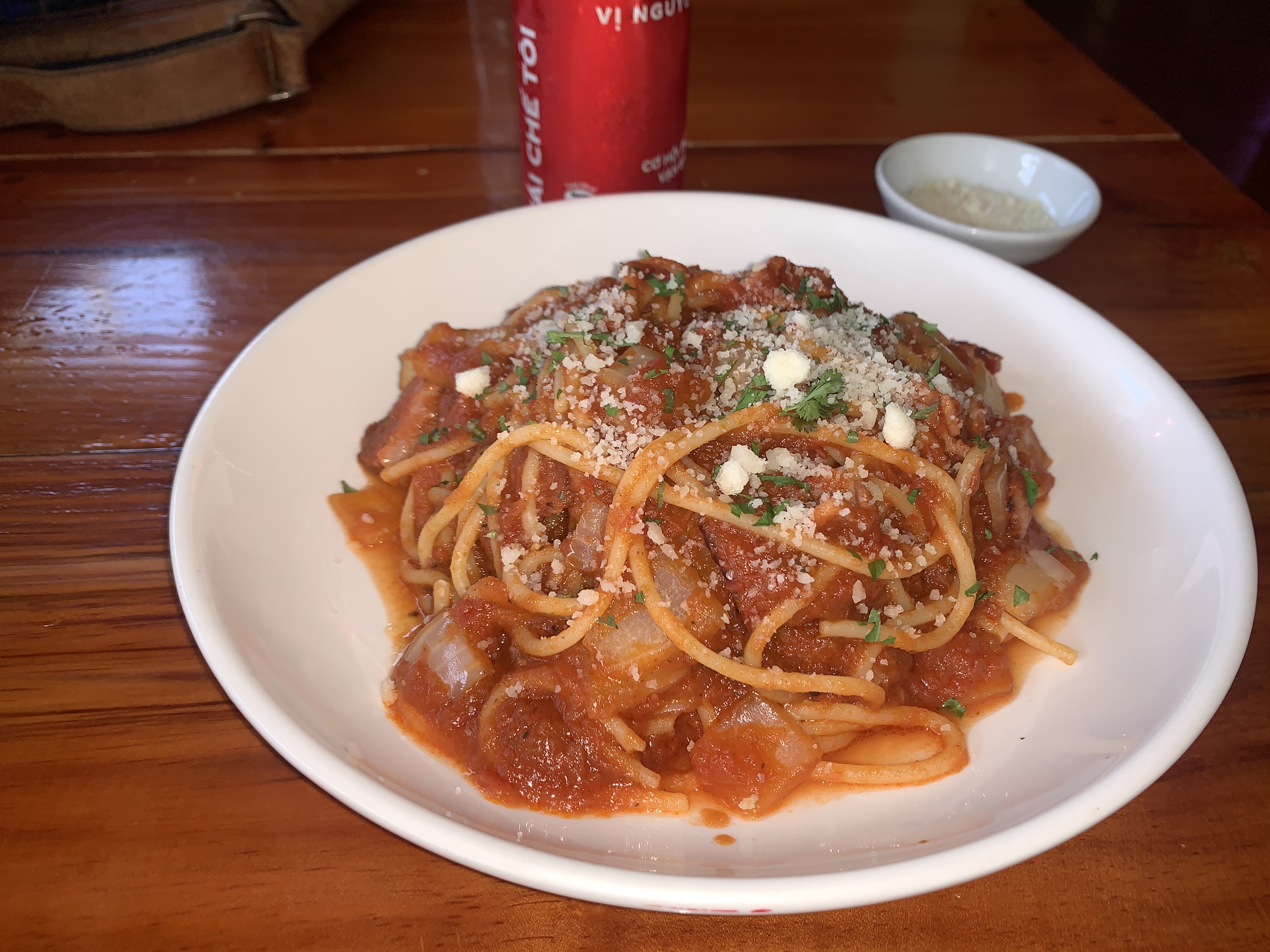 SPAGHETTI AMATRICIANA